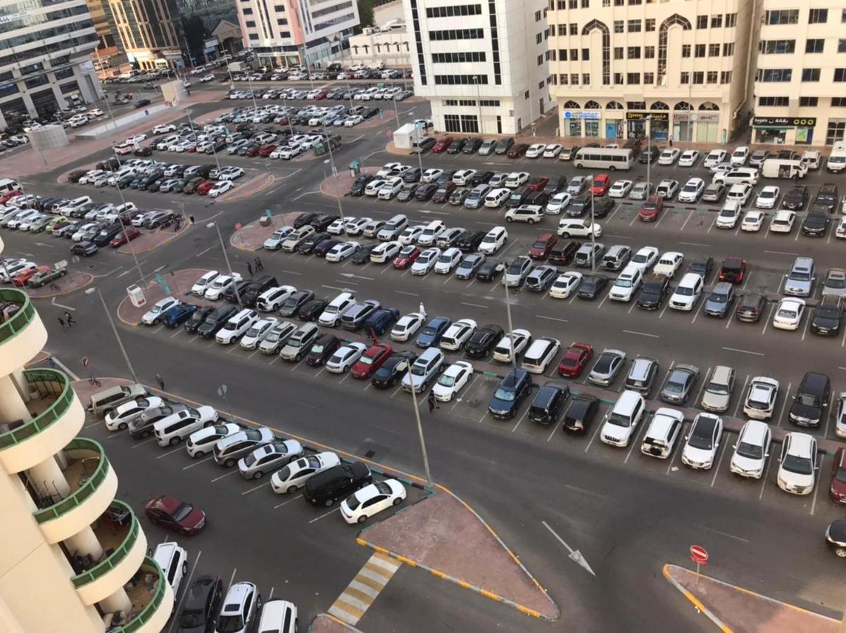 Master And Standard Near Corniche Beach Abu Dhabi